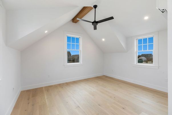 Empty room, Interior, Recessed Lighting, Wooden Beams, Wood Texture Flooring