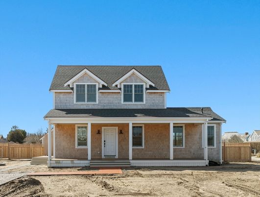 Exterior, Facade, Cape Cod