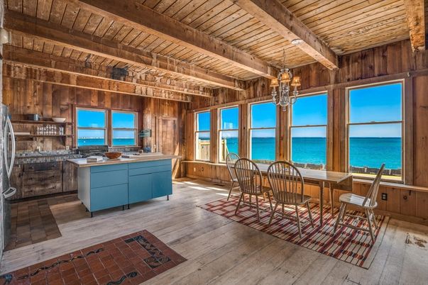 Chandelier, Dining room, Interior, Kitchen, Water, Wooden Beams, Wooden Ceilings, Wood Texture Flooring, Wooden Walls