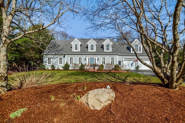 Exterior, Facade, Cape Cod