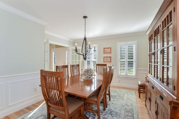 Chandelier, Dining room, Interior, Wood Texture Flooring
