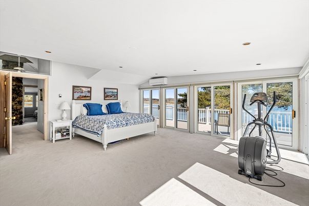 Bedroom, Fitness Equipment, Interior, Recessed Lighting