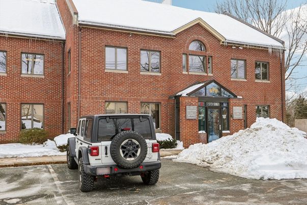 Exterior, Facade, Brick Facade, Rowhouse