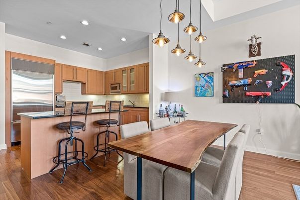Dining room, Interior, Kitchen, Pendant Lights, Recessed Lighting, Wood Texture Flooring