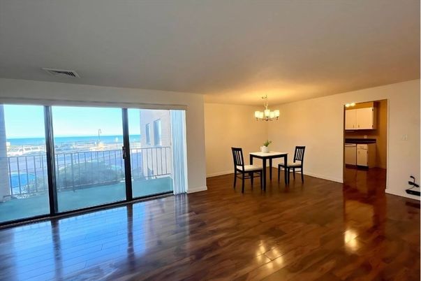 Chandelier, Dining room, Interior, Water, Wood Texture Flooring