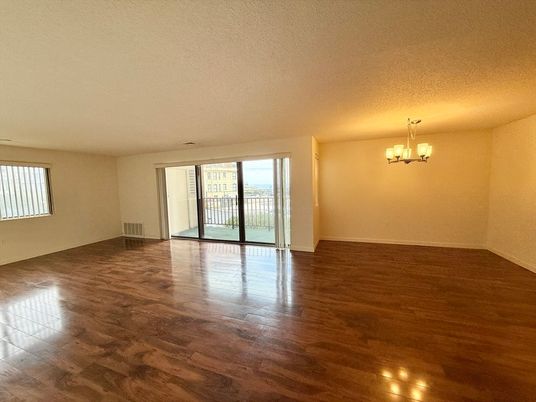 Chandelier, Empty room, Interior, Wood Texture Flooring