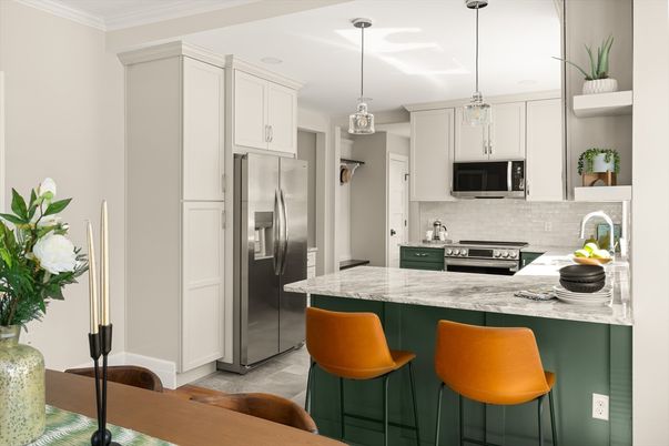 Interior, Kitchen, Pendant Lights, Stainless Steel Appliances