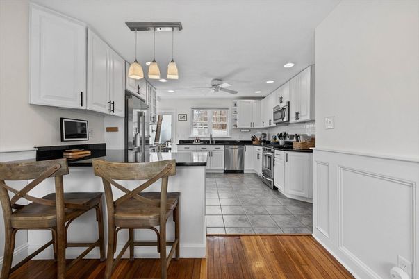 Interior, Kitchen, Pendant Lights, Recessed Lighting, Wood Texture Flooring