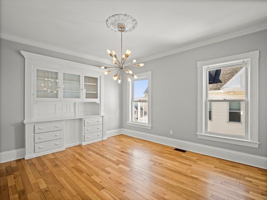 Interior, Pendant Lights, Wood Texture Flooring