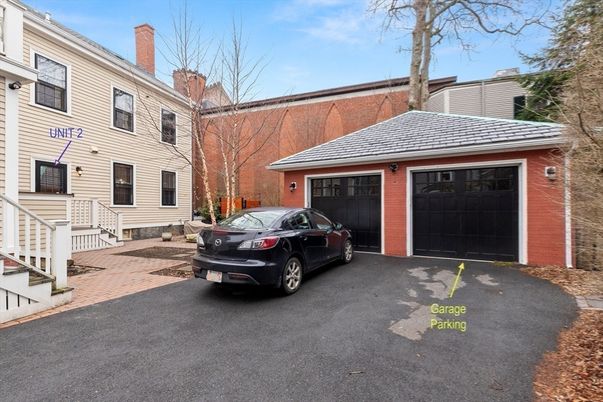Attached, Exterior, Facade, Cape Cod