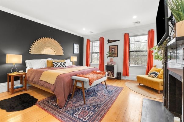 Bedroom, Fireplace, Interior, Recessed Lighting, Wood Texture Flooring