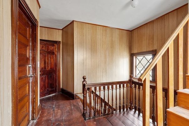 Interior, Wooden Walls