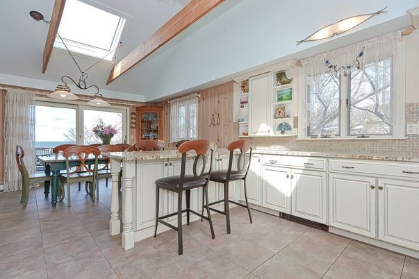Dining room, Interior