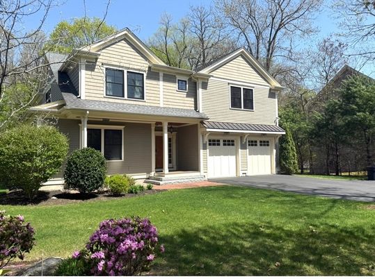 Attached, Exterior, Facade, Farmhouse