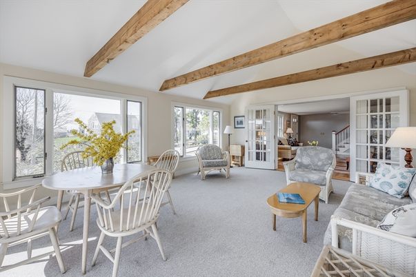 Dining room, Interior, Wooden Beams