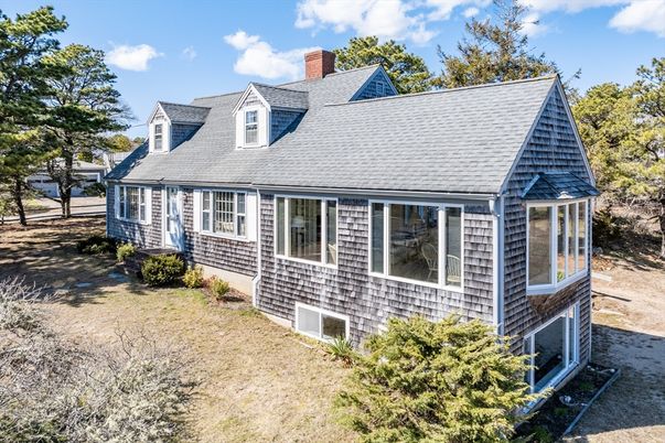 Exterior, Facade, Cape Cod