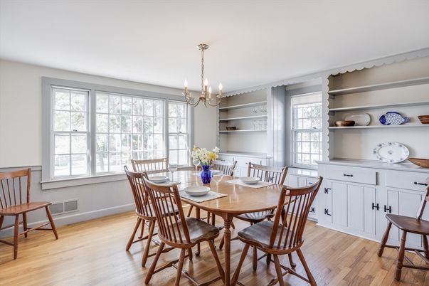 Chandelier, Dining room, Interior, Wood Texture Flooring