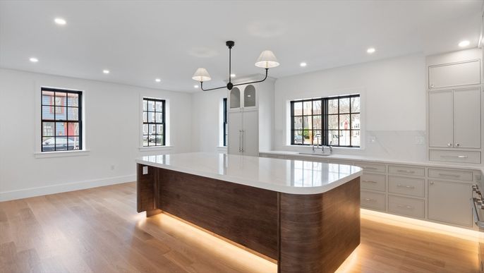 Interior, Kitchen, Pendant Lights, Recessed Lighting, Wood Texture Flooring