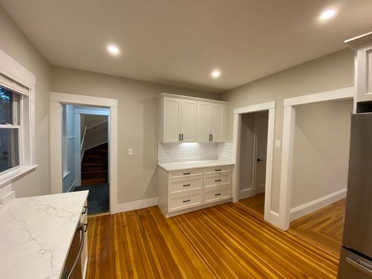Interior, Kitchen, Recessed Lighting, Wood Texture Flooring