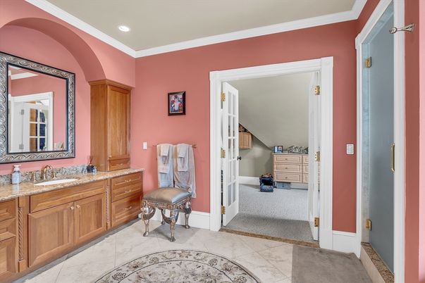 Bathroom, Interior, Recessed Lighting