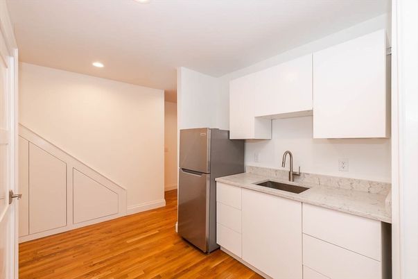 Interior, Kitchen, Recessed Lighting, Wood Texture Flooring