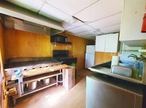Interior, Kitchen, Wooden Walls