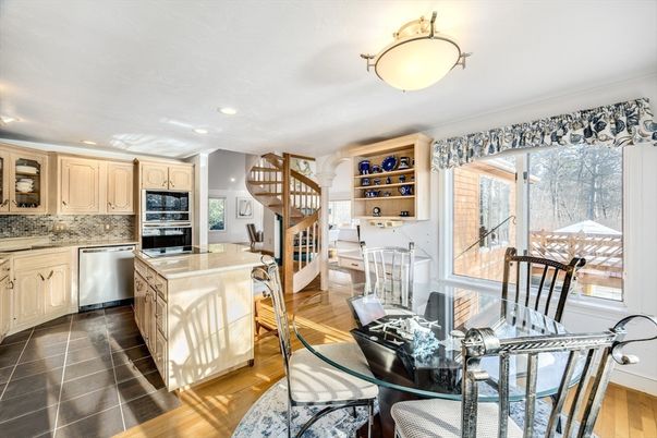 Dining room, Interior, Kitchen, Recessed Lighting, Stainless Steel Appliances, Wood Texture Flooring