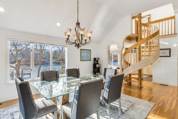 Chandelier, Dining room, Interior, Recessed Lighting, Wood Texture Flooring