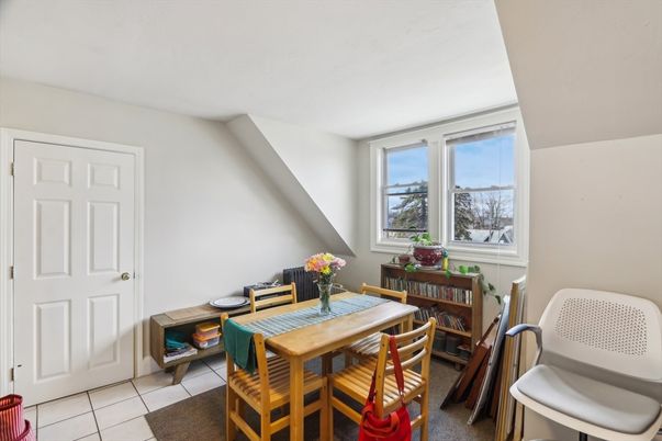 Dining room, Interior