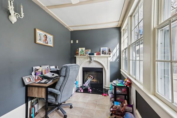 Fireplace, Home Office, Interior