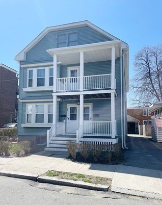 Exterior, Facade, American Craftsman