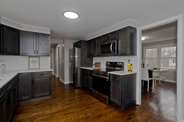 Interior, Kitchen, Recessed Lighting, Wood Texture Flooring