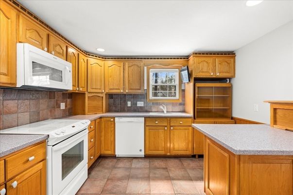 Interior, Kitchen, Recessed Lighting