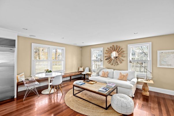 Dining room, Interior, Living room, Recessed Lighting, Wood Texture Flooring