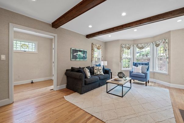 Interior, Living room, Recessed Lighting, Wooden Beams, Wood Texture Flooring