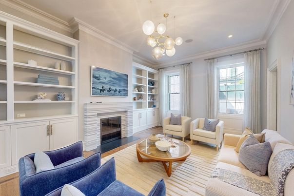 Fireplace, Interior, Living room, Pendant Lights, Recessed Lighting, Wood Texture Flooring