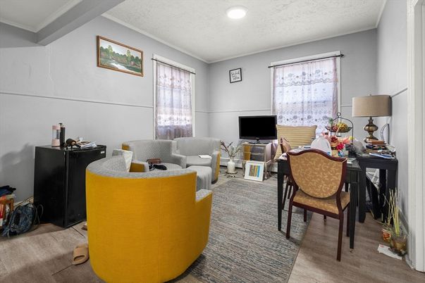 Home Office, Interior, Living room, Recessed Lighting, Wood Texture Flooring