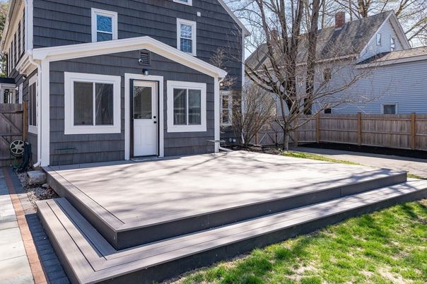 Exterior, Facade, None