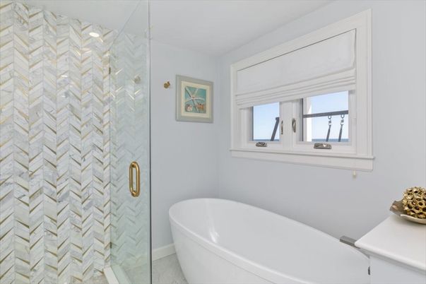 Bathroom, Free Standing Baths, Glass Shower, Interior