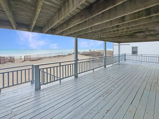 Exterior, Water