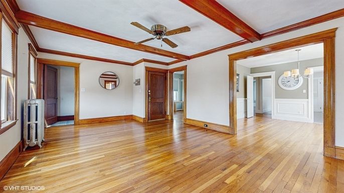 Chandelier, Empty room, Interior, Wooden Beams, Wood Texture Flooring