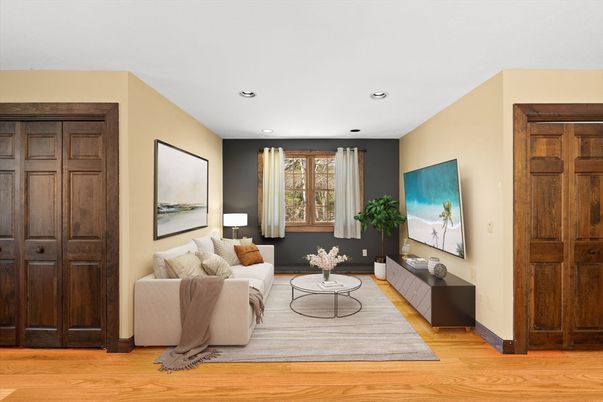 Interior, Living room, Recessed Lighting, Wood Texture Flooring