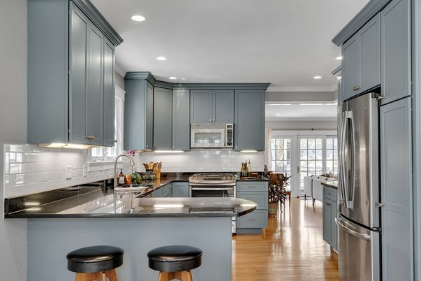 Dining room, Interior, Kitchen, Recessed Lighting, Stainless Steel Appliances, Wood Texture Flooring