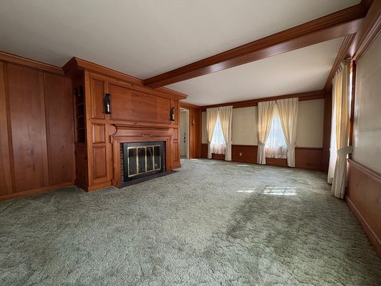 Empty room, Fireplace, Interior, Wooden Beams, Wooden Walls