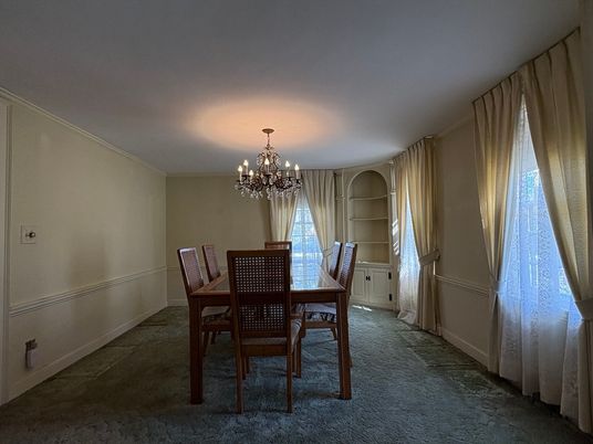 Chandelier, Dining room, Interior
