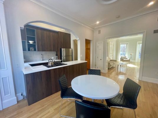 Dining room, Interior, Kitchen, Recessed Lighting, Wood Texture Flooring