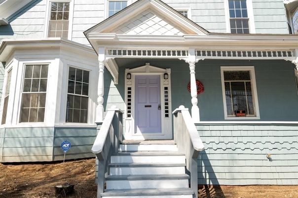 Exterior, Facade, None