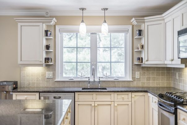 Interior, Kitchen, Pendant Lights