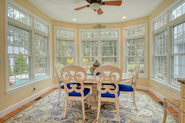 Dining room, Interior, Recessed Lighting, Sun Room, Wood Texture Flooring