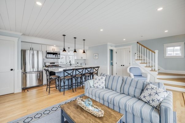 Interior, Kitchen, Living room, Pendant Lights, Recessed Lighting, Stainless Steel Appliances, Wood Texture Flooring